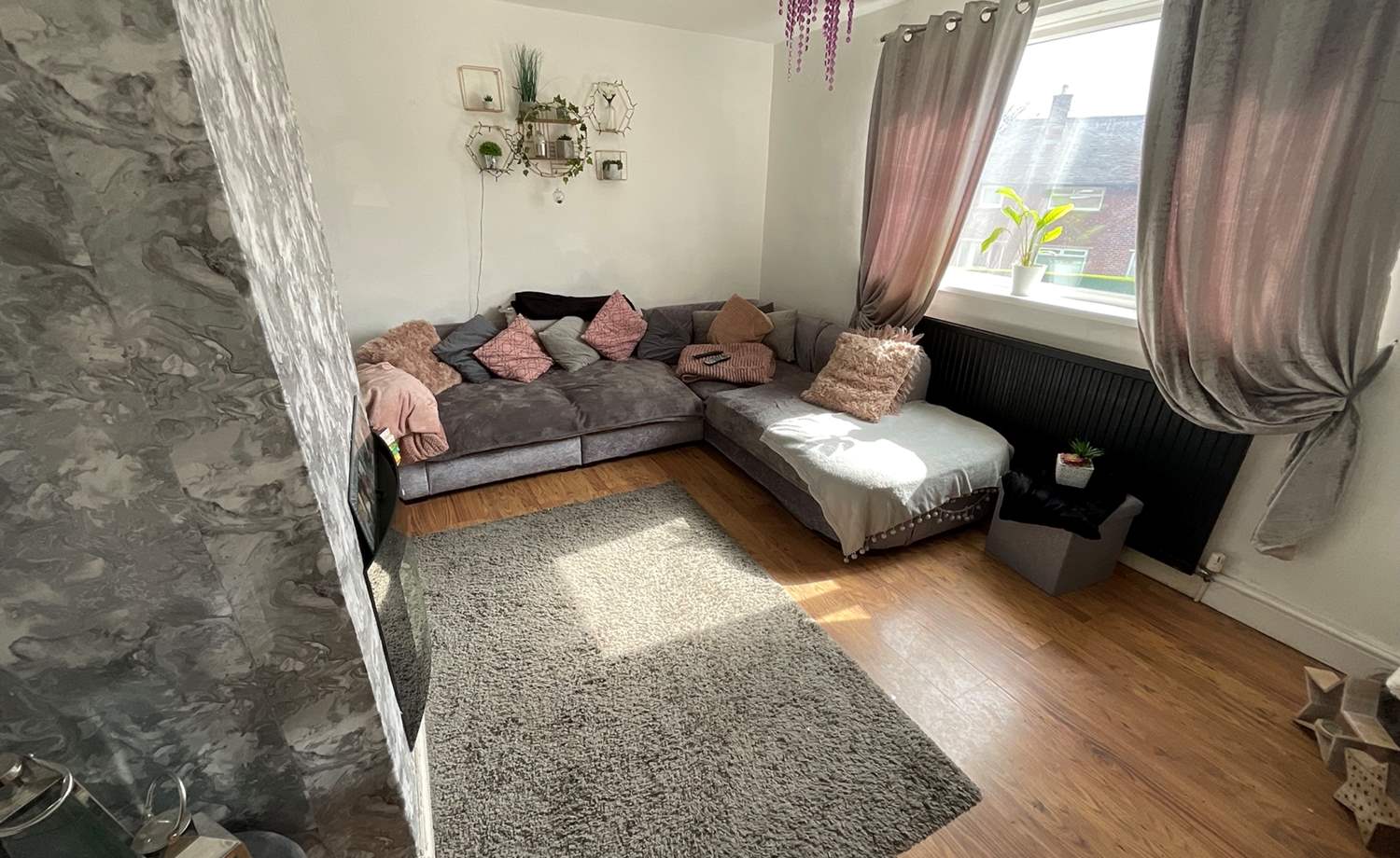 Lounge 2