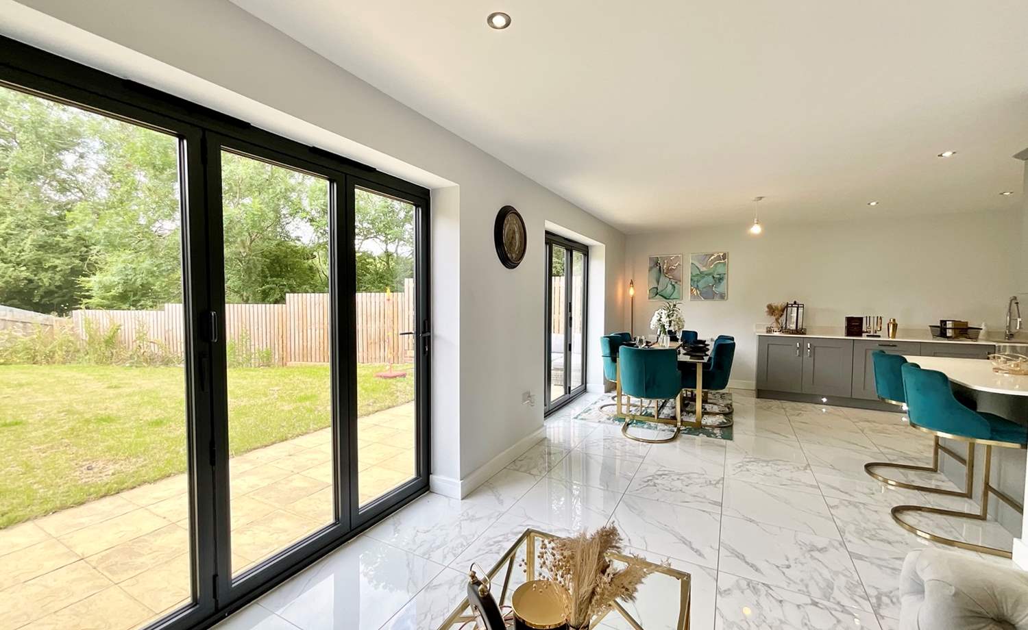 kitchen/living/dining space