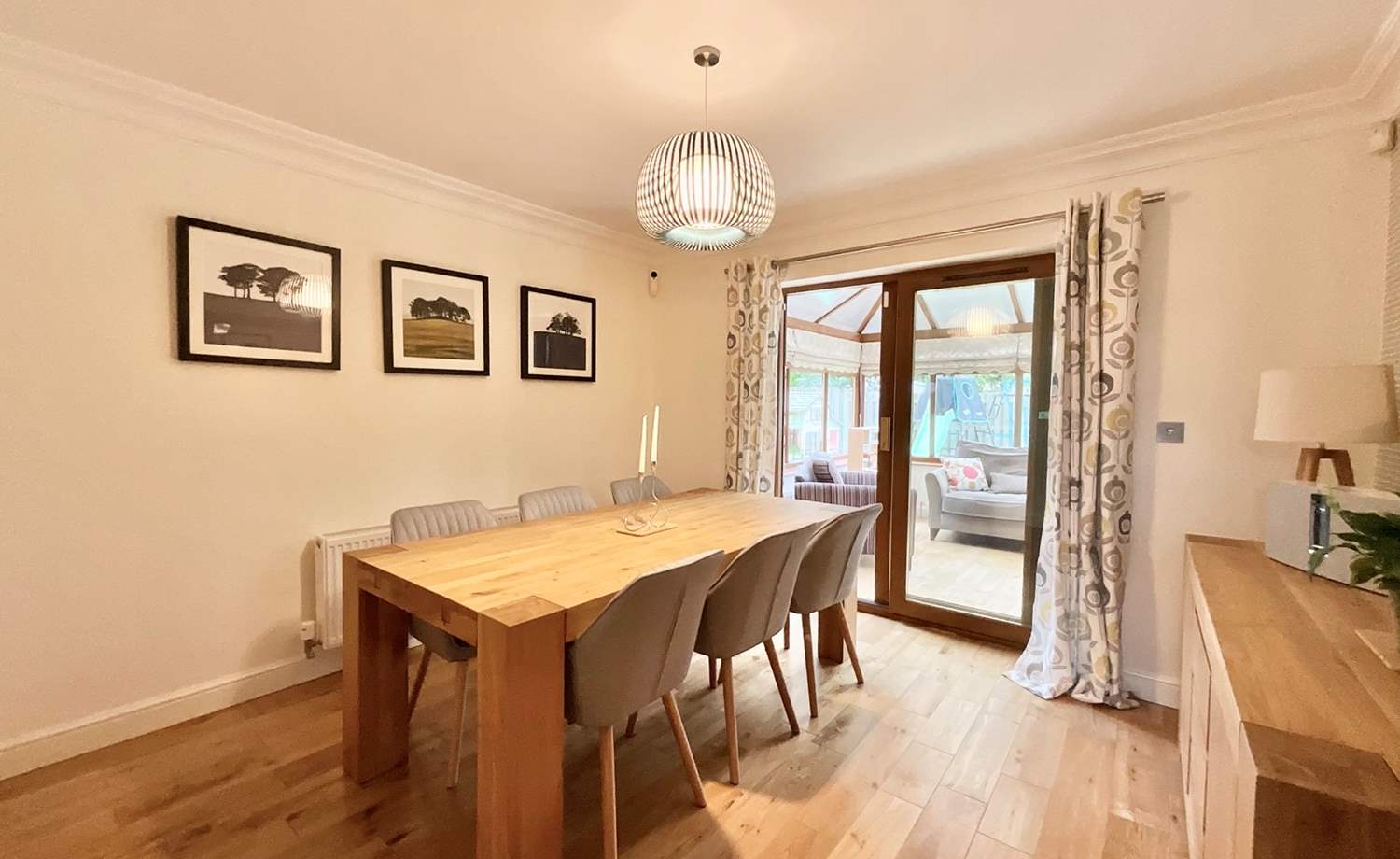 dining room