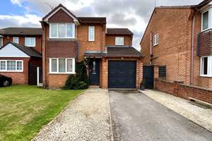 Whitehead Close, Dinnington, Sheffield, S25