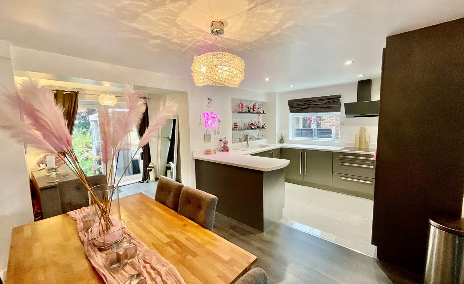 Kitchen Diner