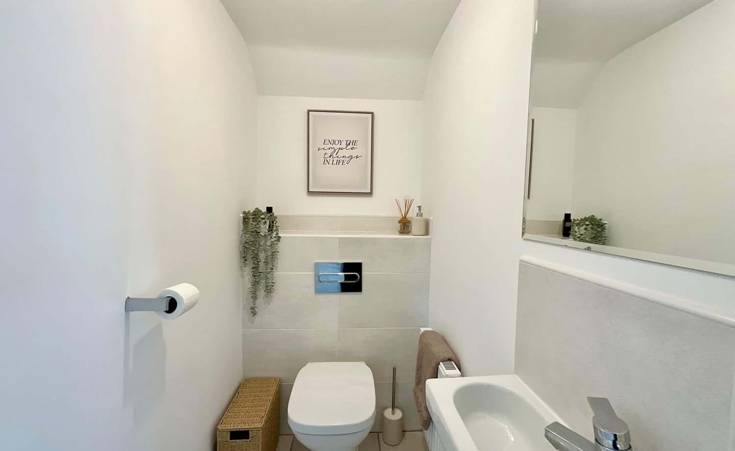 downstairs wc