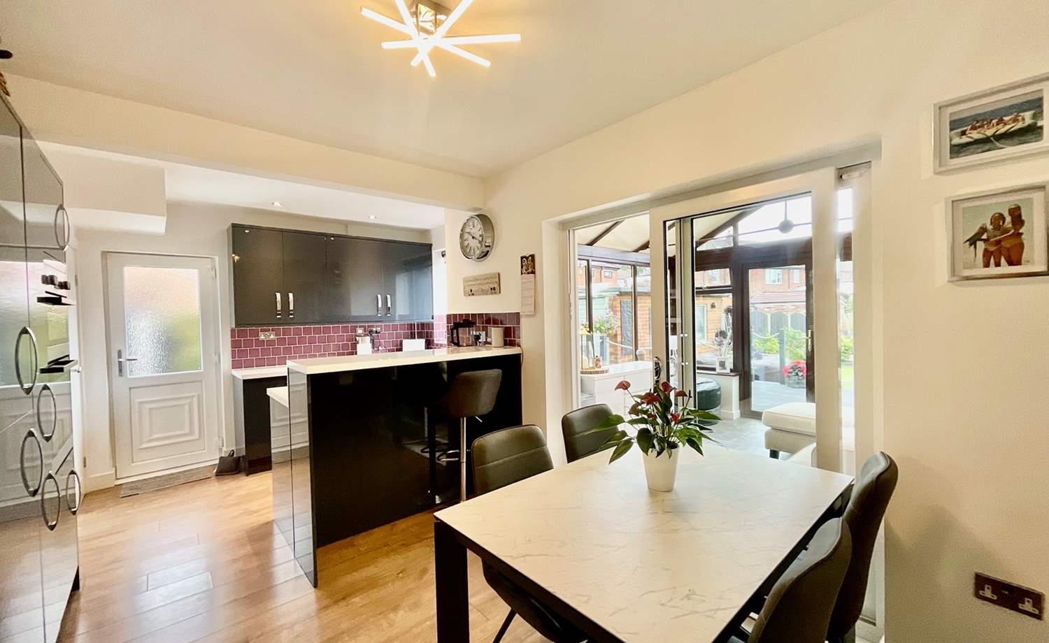 Kitchen Diner