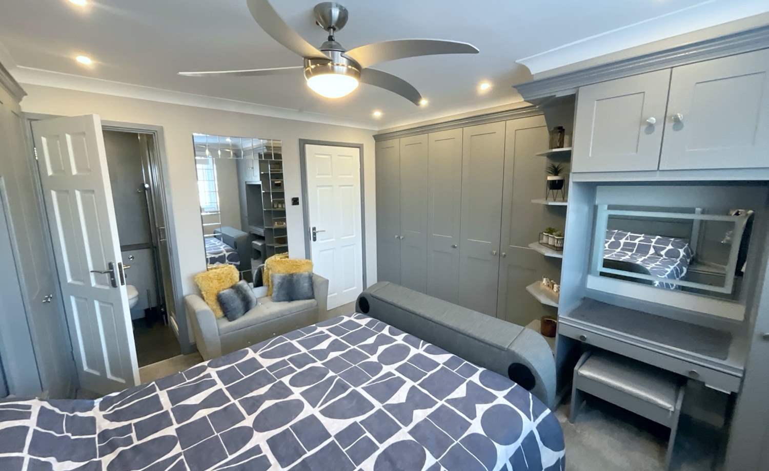 bedroom