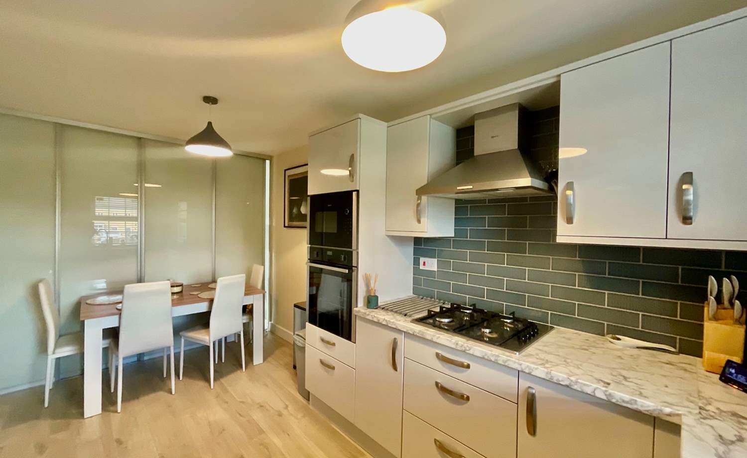 Kitchen Diner