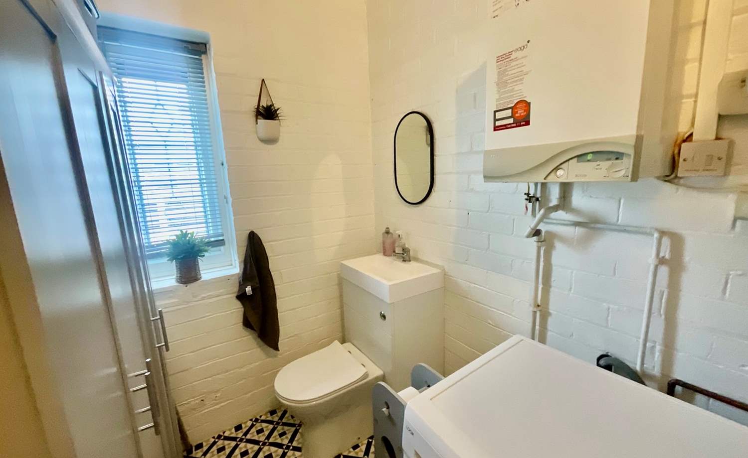 Utility/ Downstairs Wc