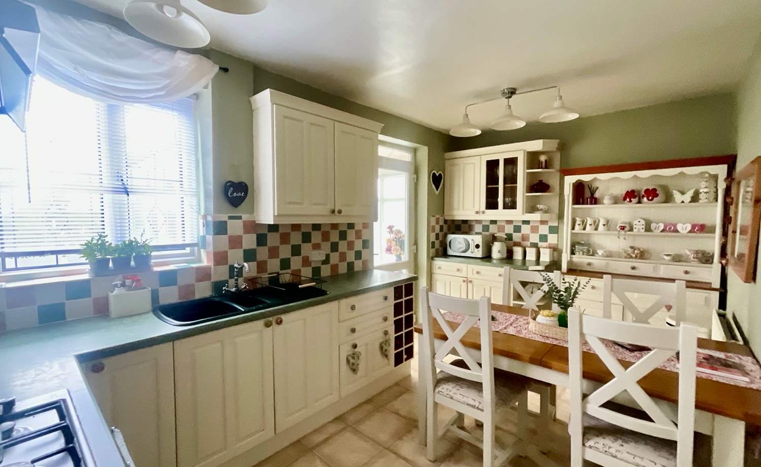 Dining Kitchen