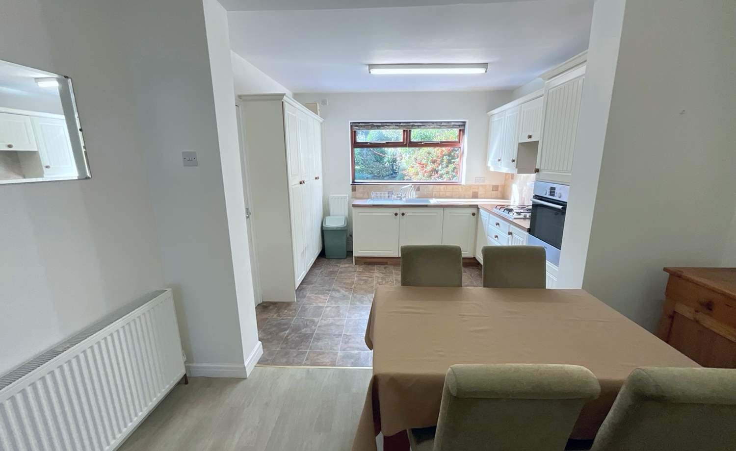 KITCHEN/DINER