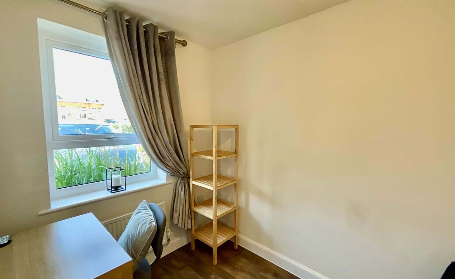 Bedroom 4/ Office