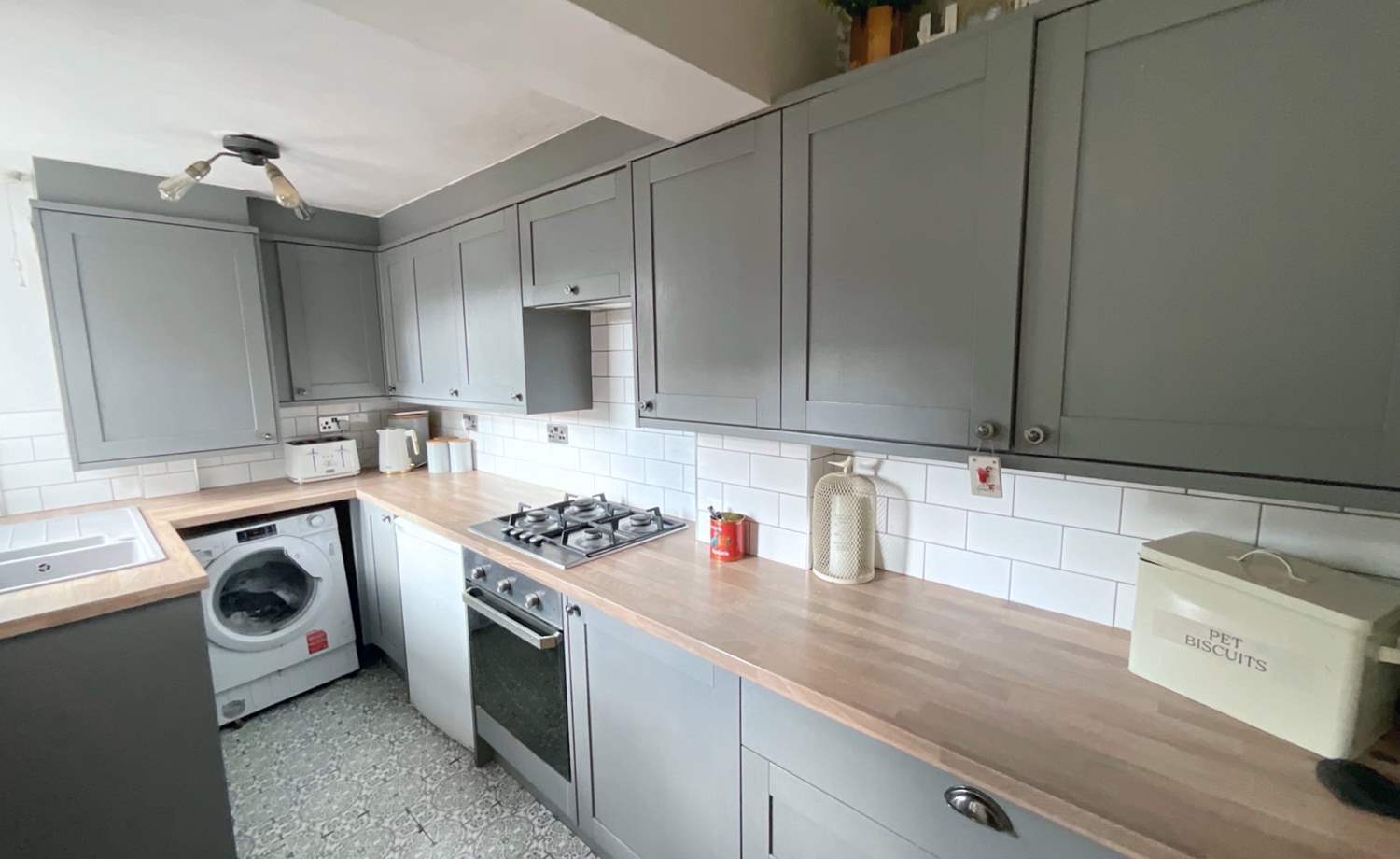 KITCHEN/DINER