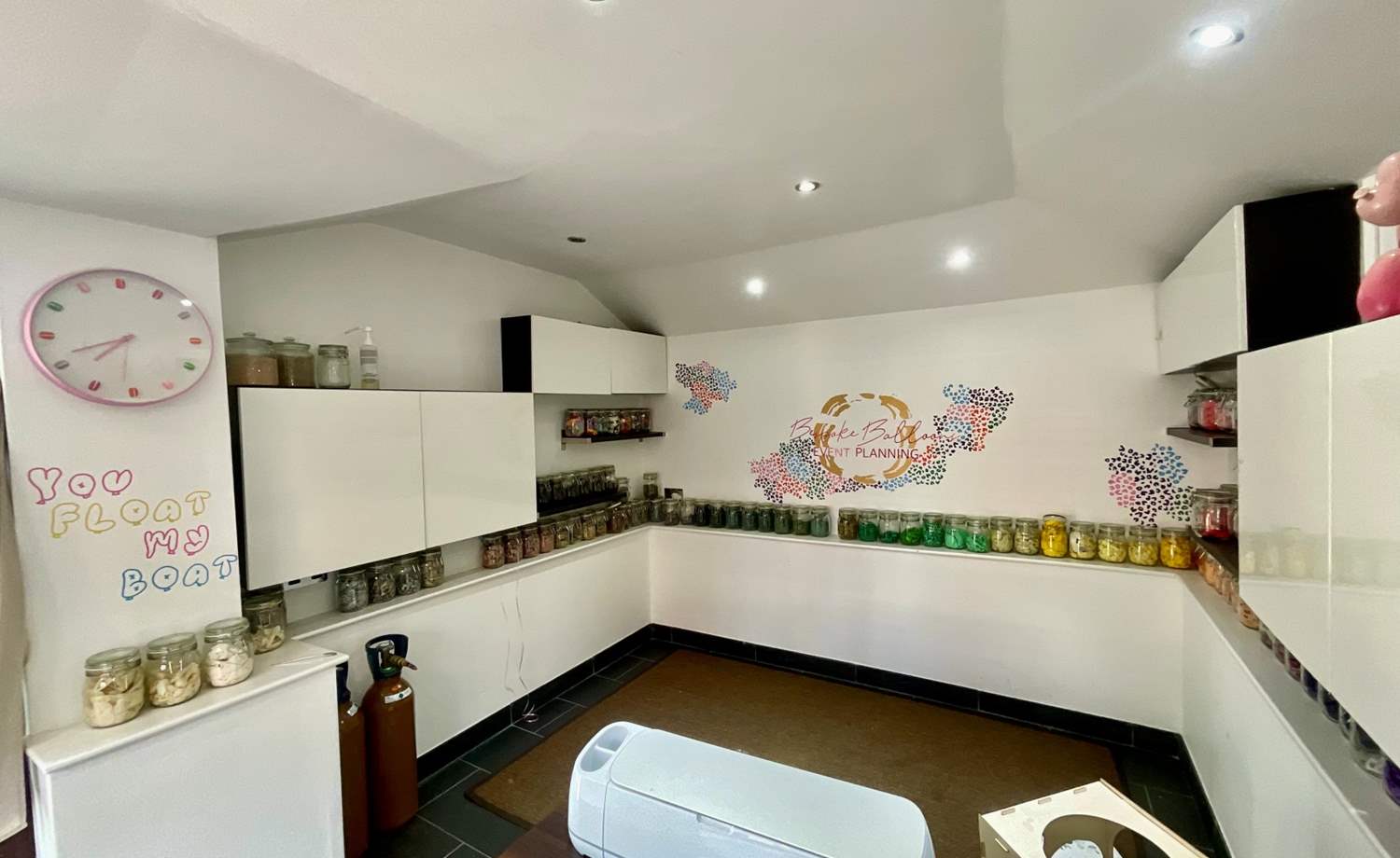 Office/ Salon / Playroom