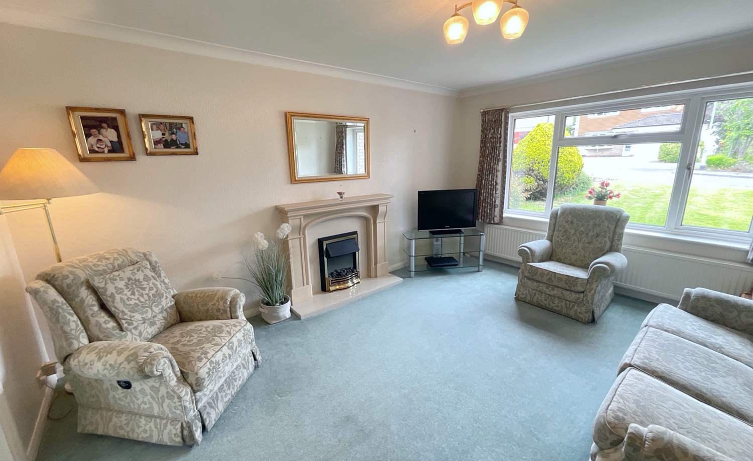 living room.