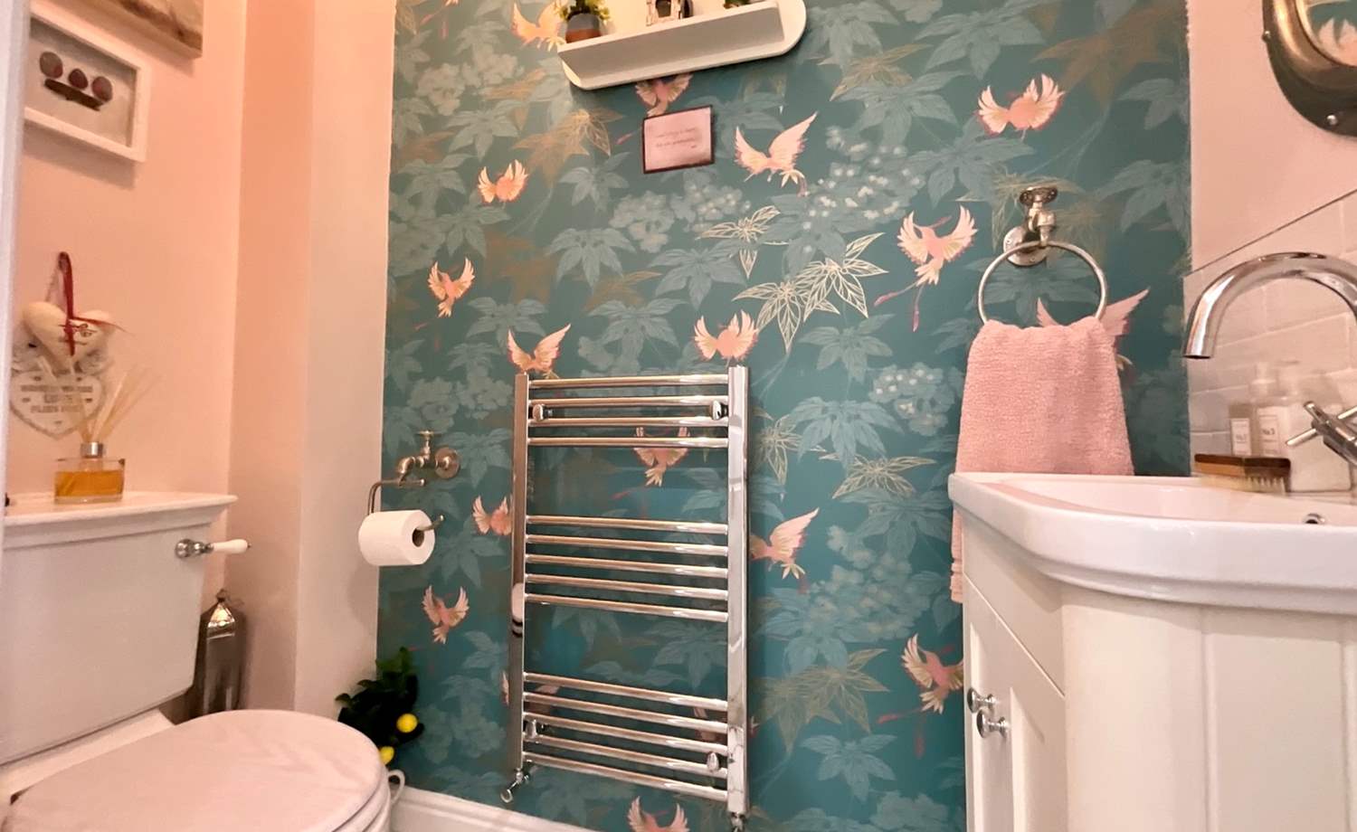 downstairs wc