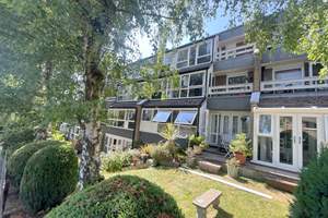 Storth Lane, Sheffield, S10