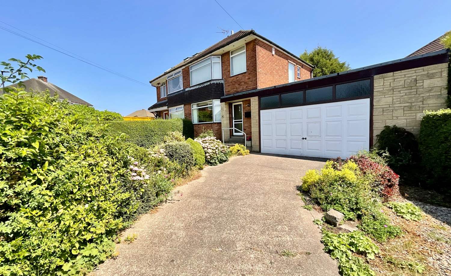 Driveway & Garage