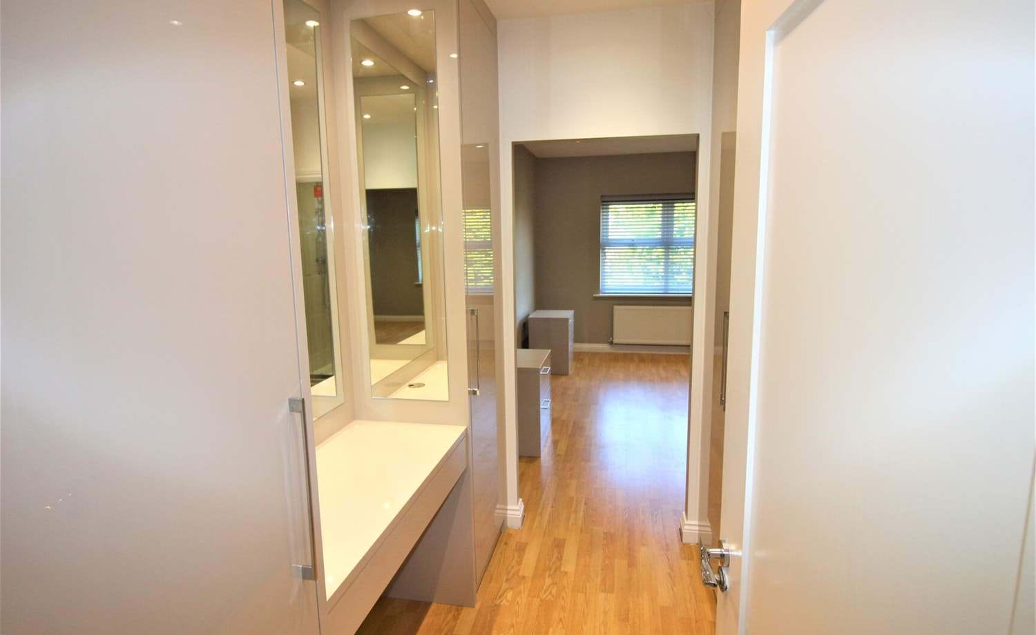 Image for property 33450