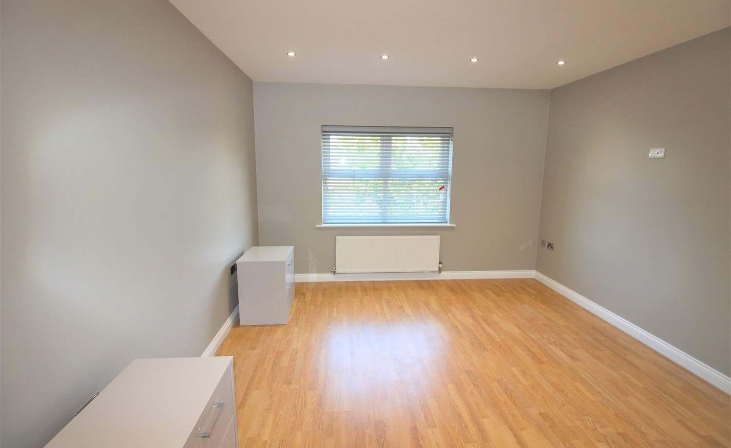 Image for property 33450
