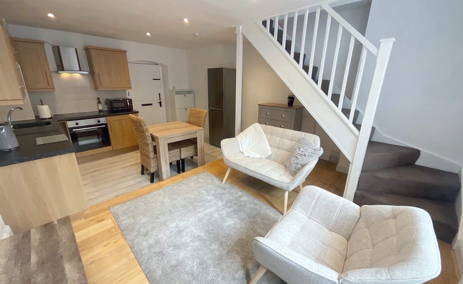 kitchen/living room