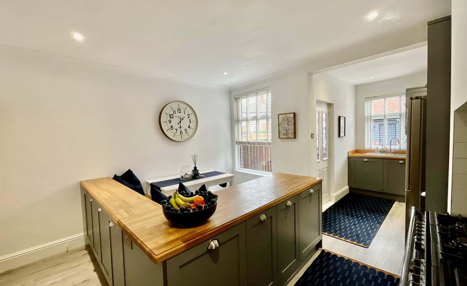 Dining Kitchen