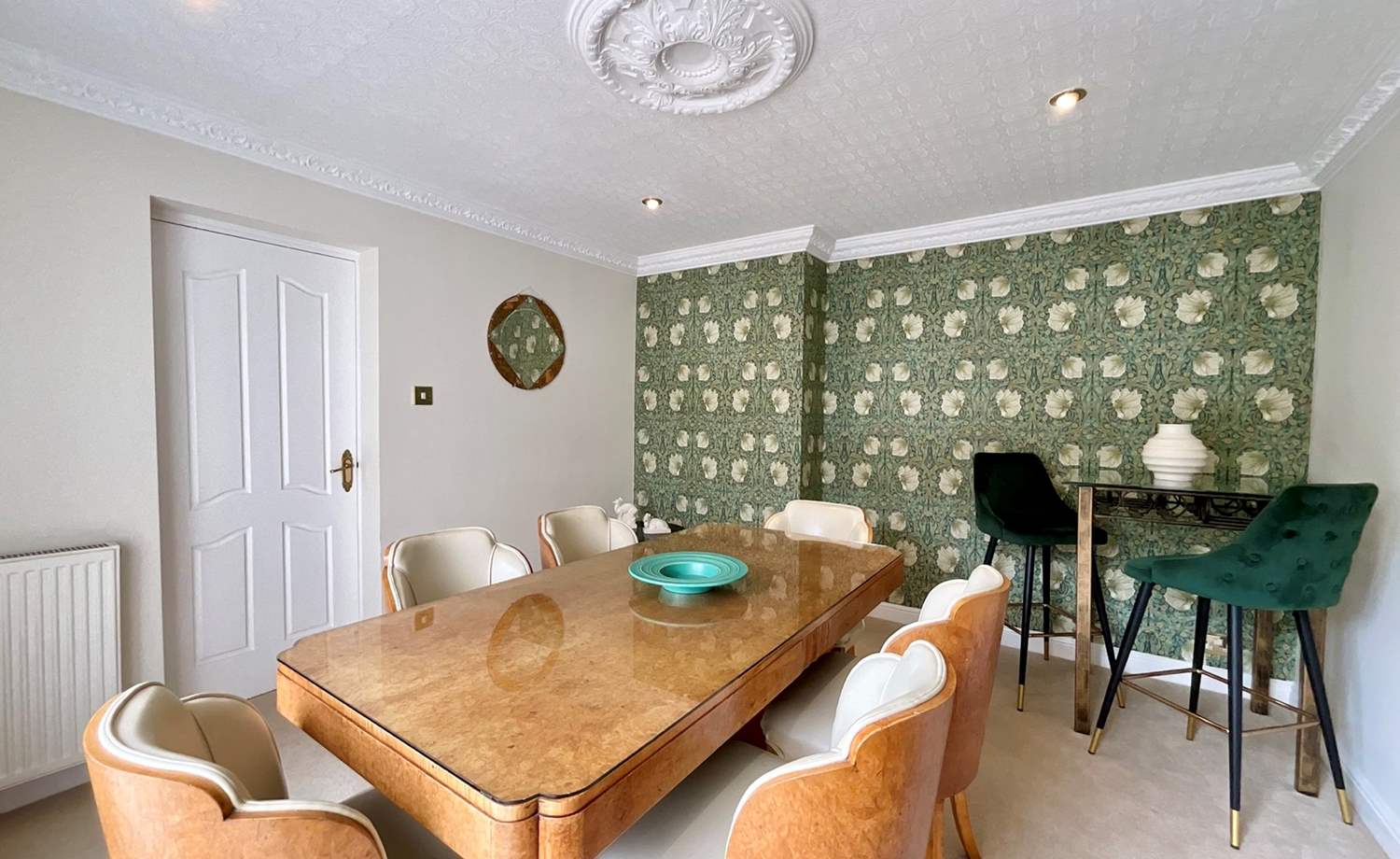 Dining Room/Bedroom
