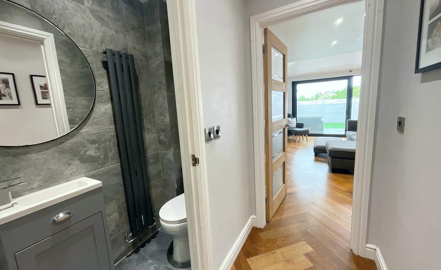 SHOWER ROOM