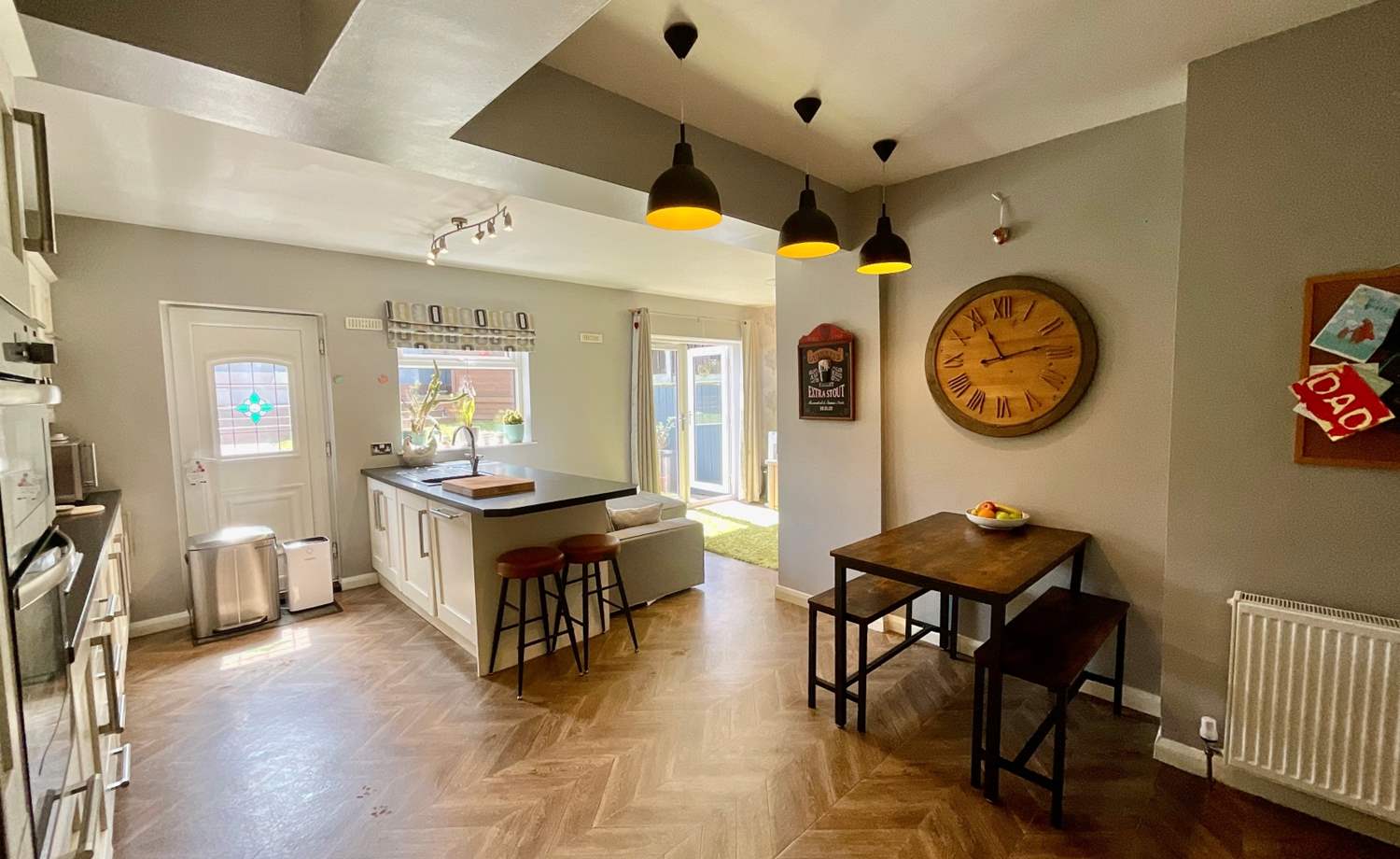 Kitchen Diner