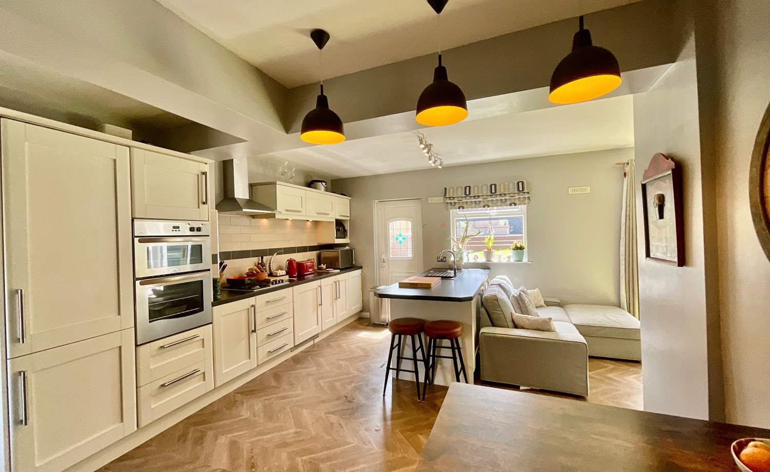 Kitchen Diner