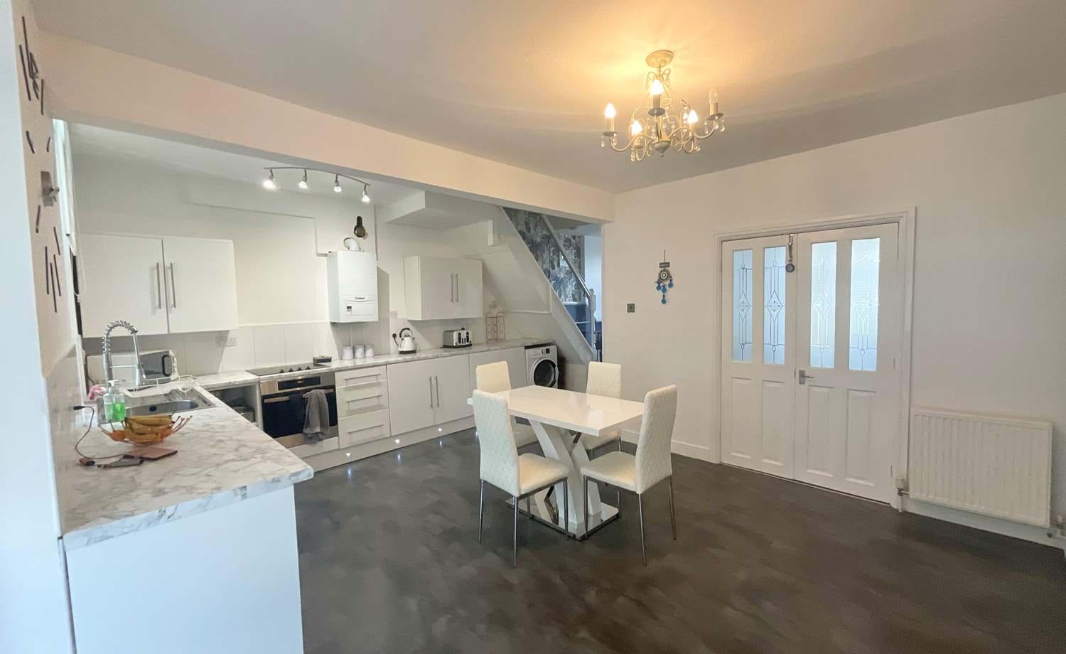 Kitchen/ Diner