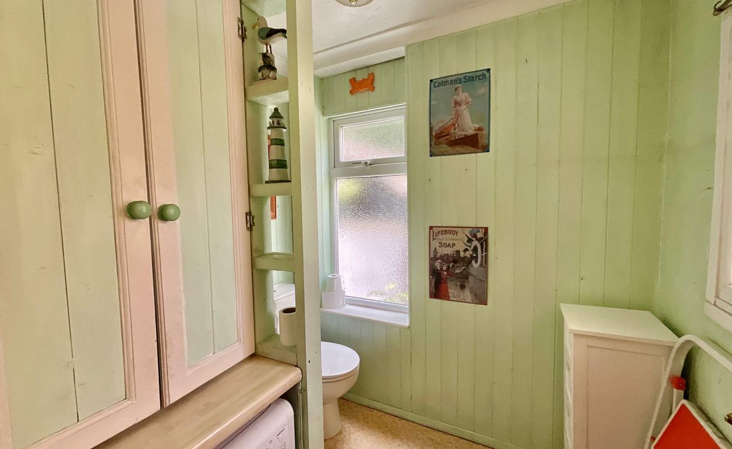 Downstairs WC/ Utility
