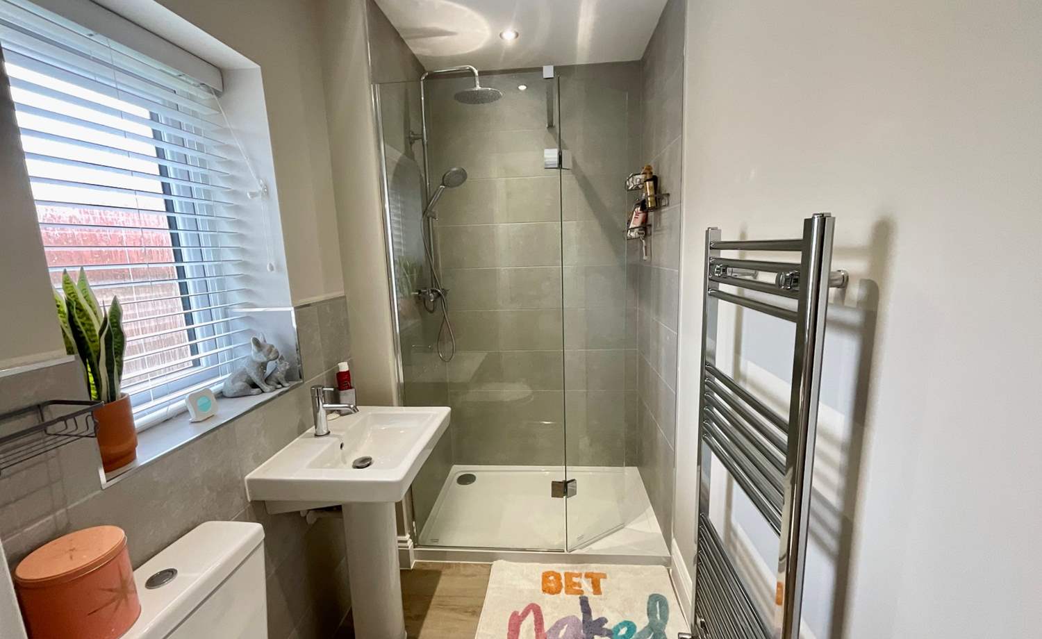 Master En-Suite