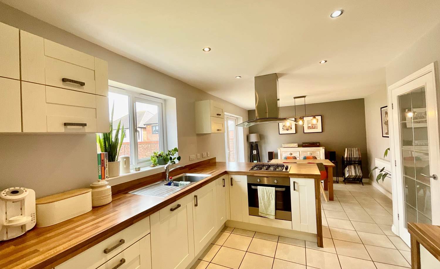 Kitchen Diner
