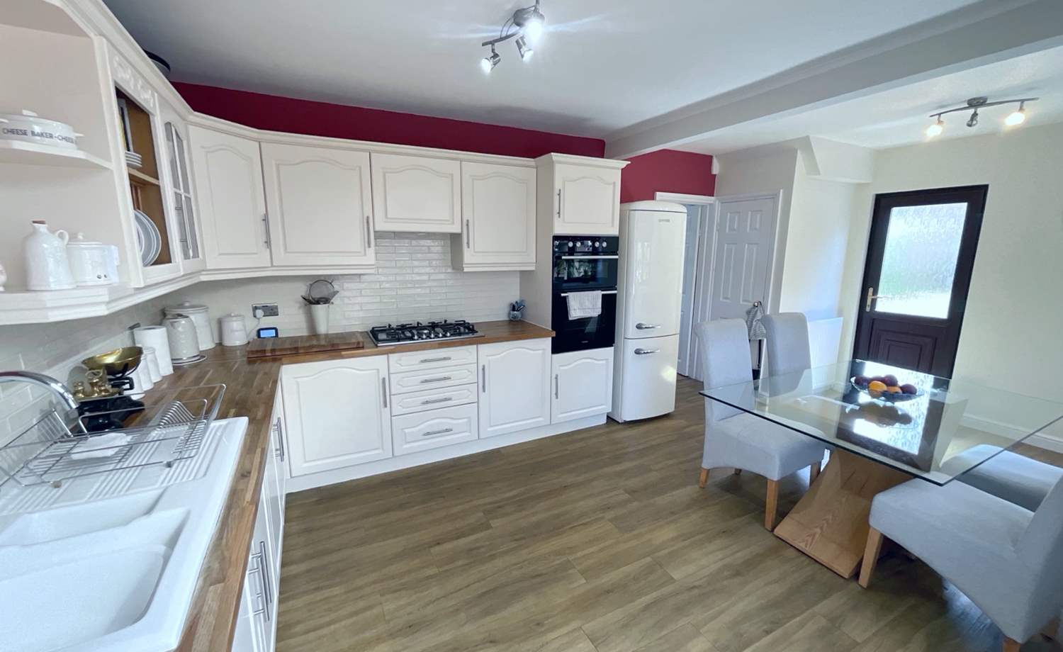 kitchen/diner