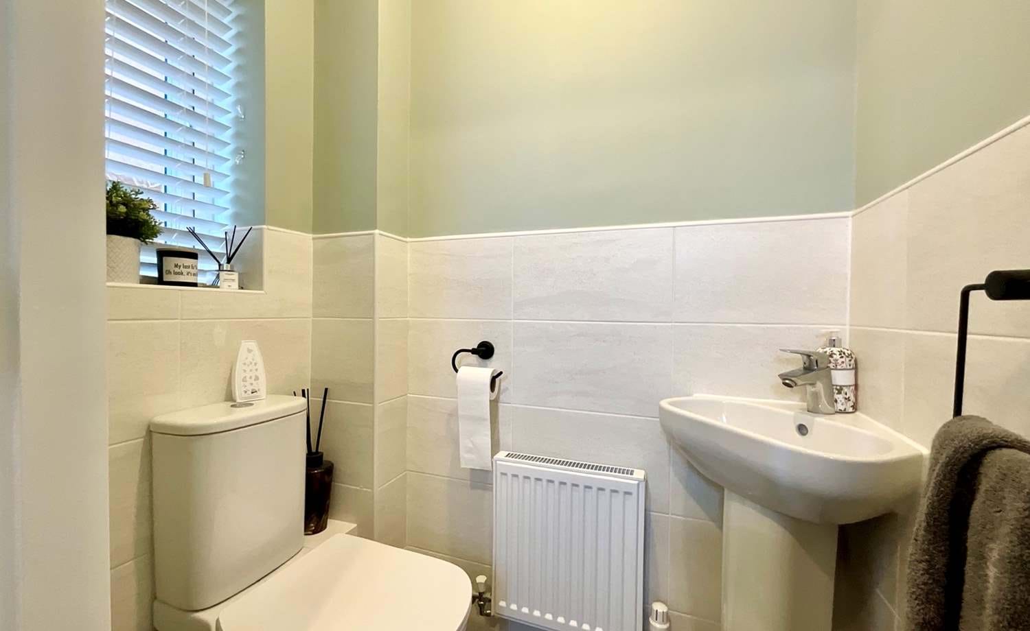 downstairs wc