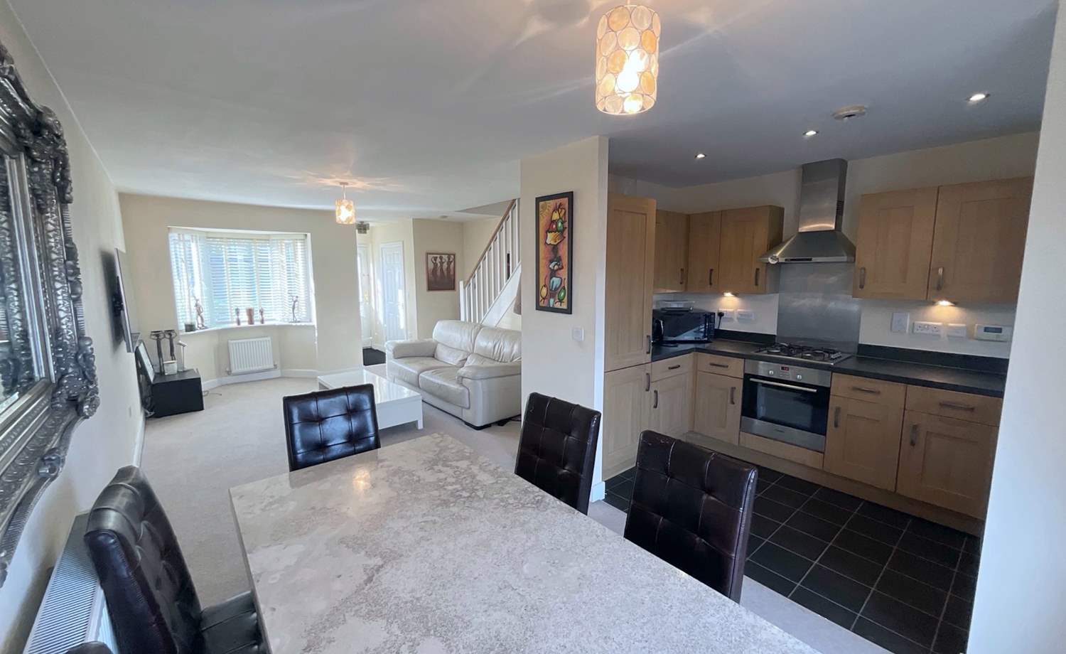 living/kitchen