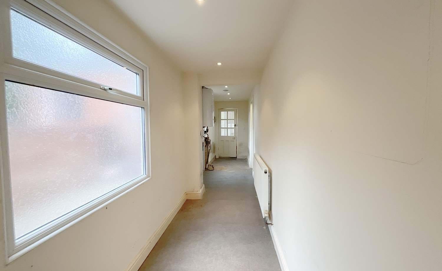 Image for property 33850