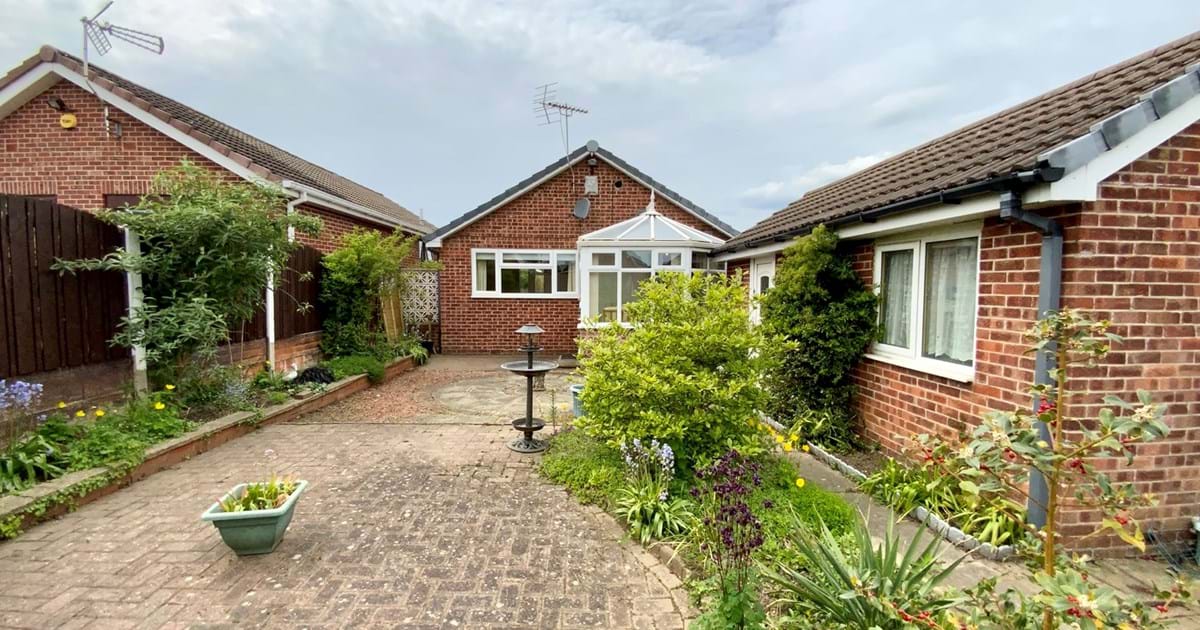 Estate Agent Sheffield and Rotherham and Worksop 2Roost