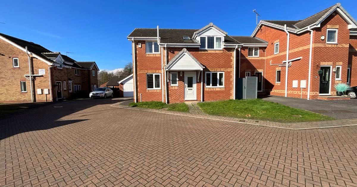 Estate Agent Sheffield and Rotherham and Worksop 2Roost