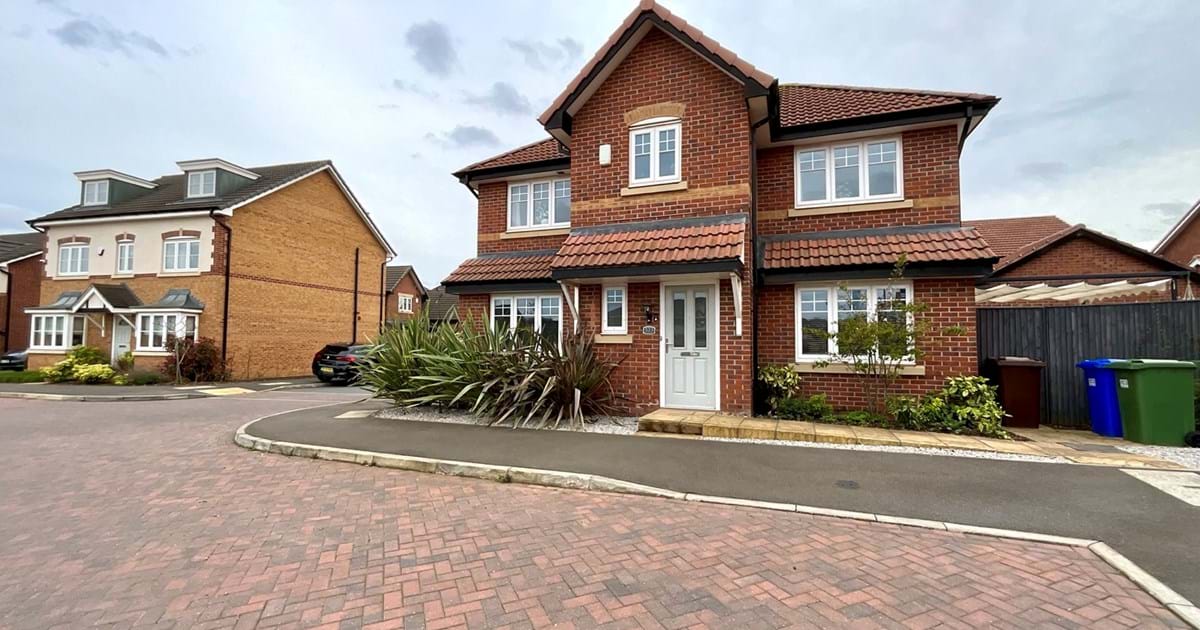 Estate Agent Sheffield and Rotherham and Worksop 2Roost