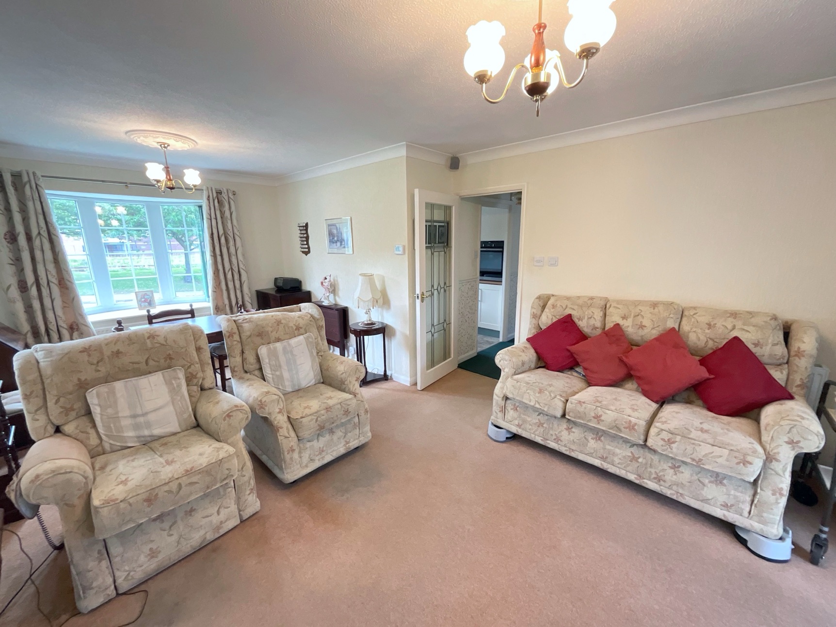 living/dining room