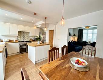 Image for property: 31335