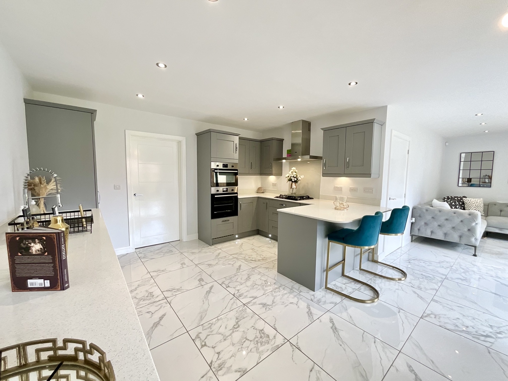 kitchen/living/dining space