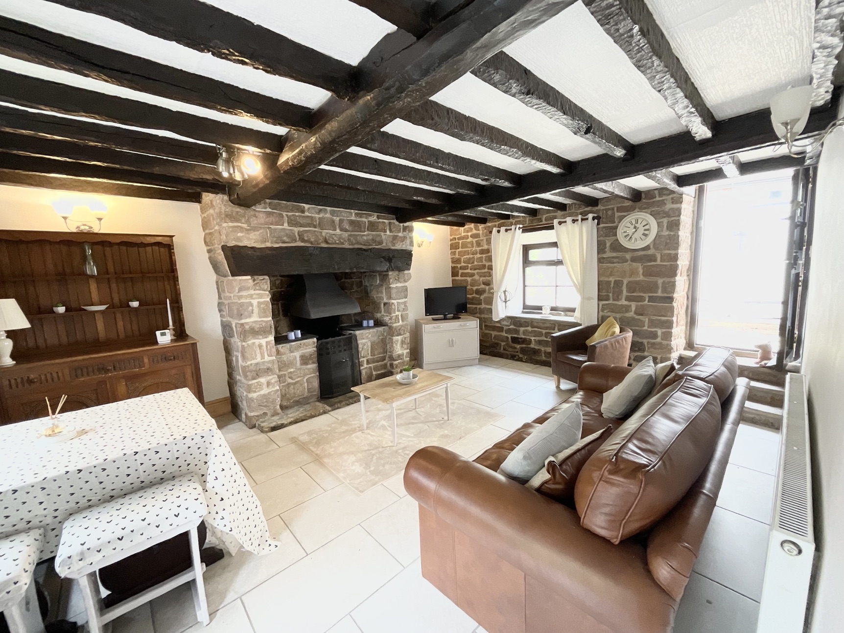 Estate Agent Sheffield and Rotherham and Worksop 2Roost