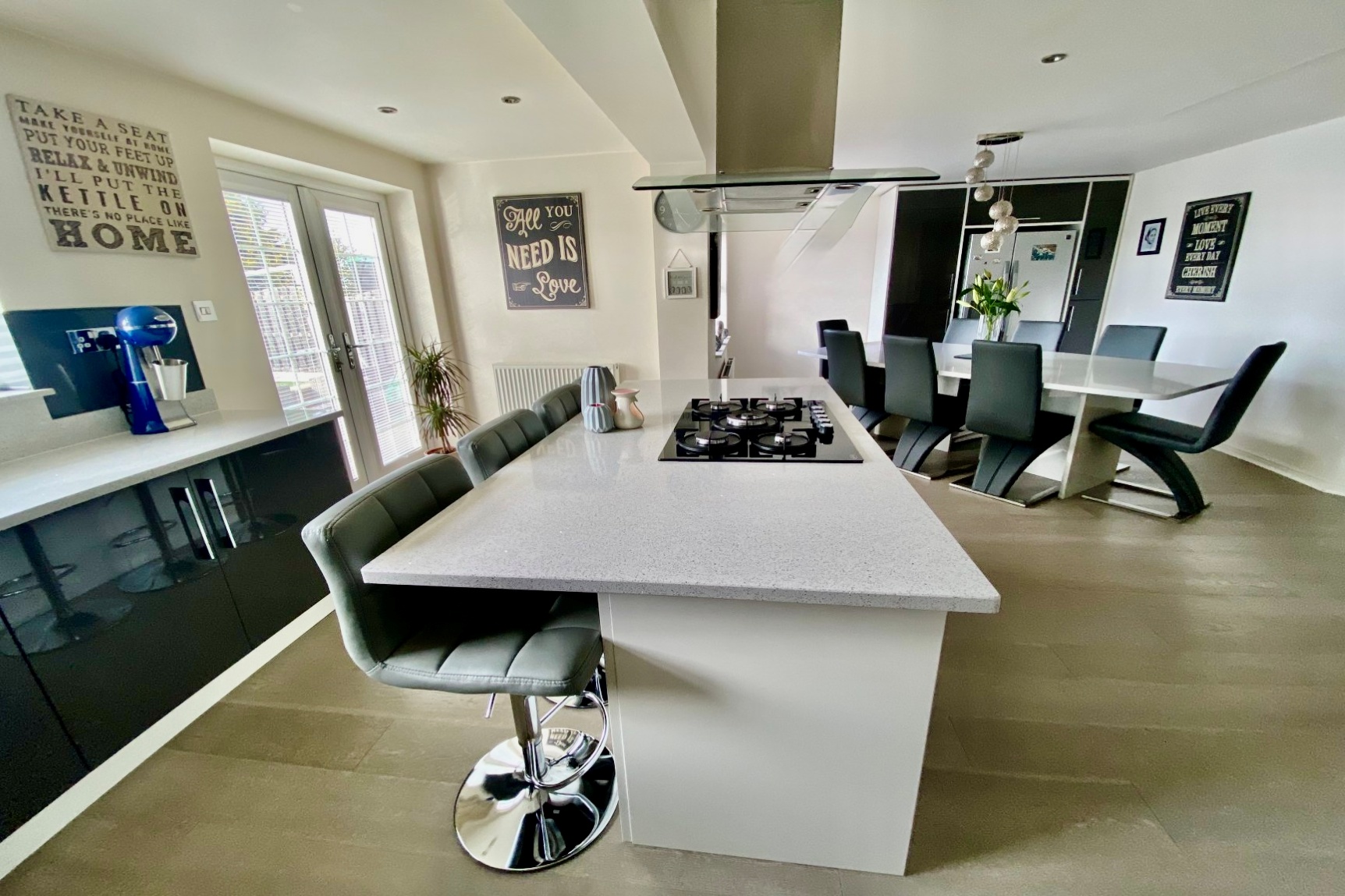 Kitchen Dining 