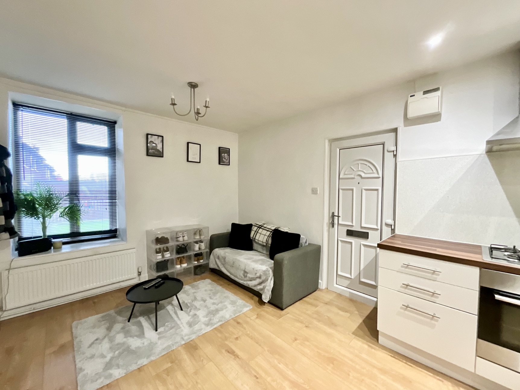living/kitchen space