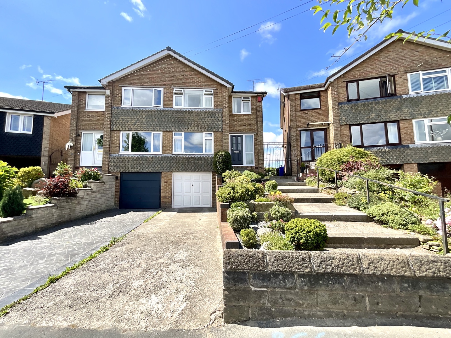 Rodger Road, Sheffield, S13