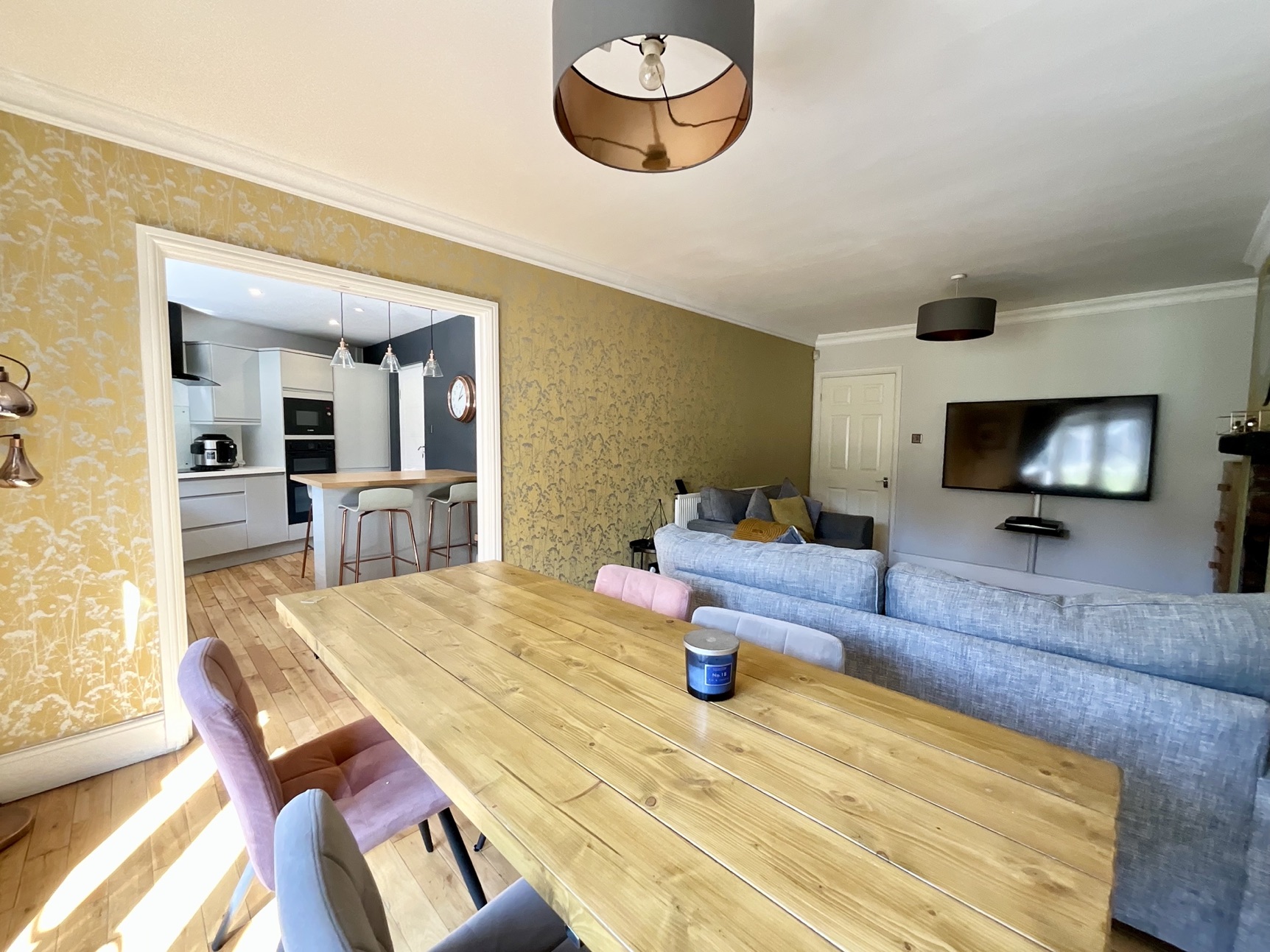 living/dining space