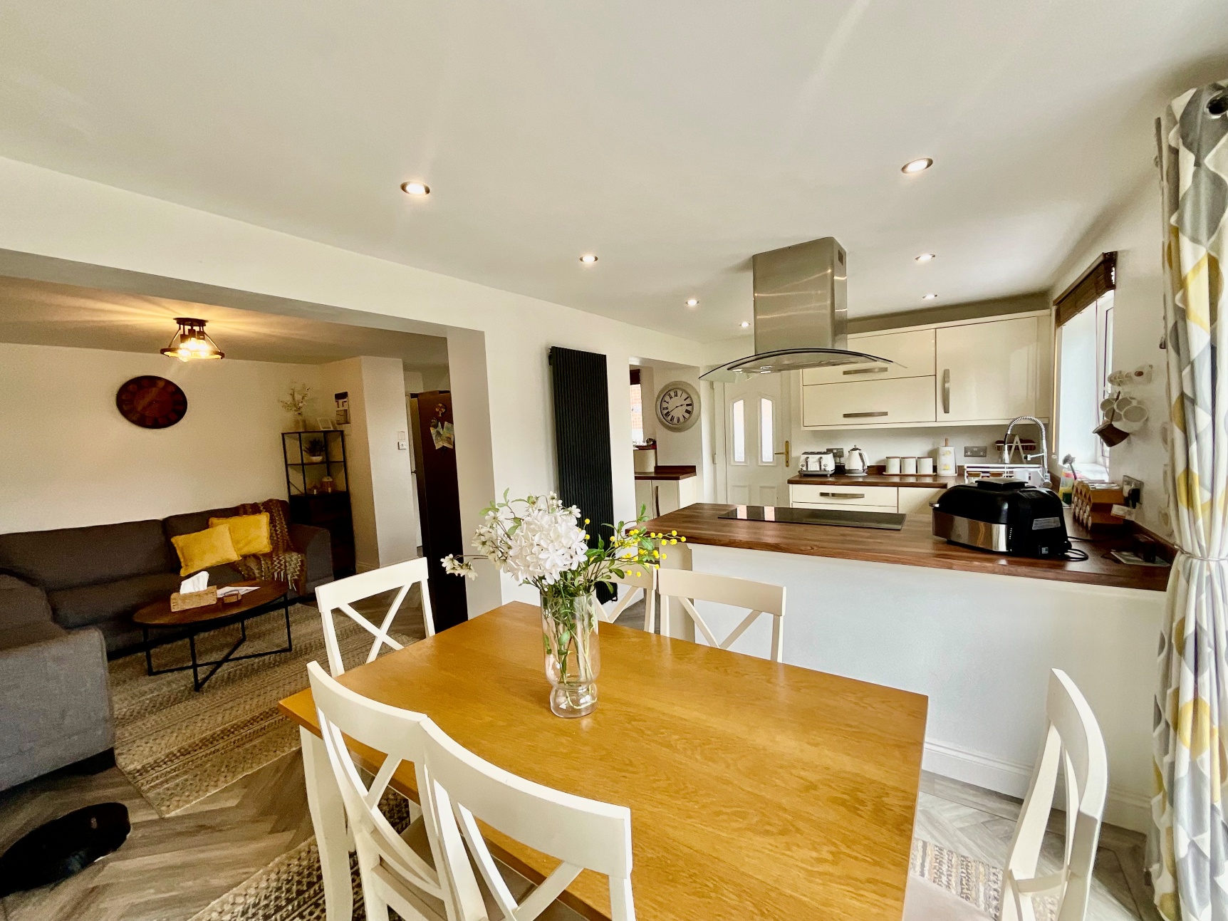 Open Plan Living 