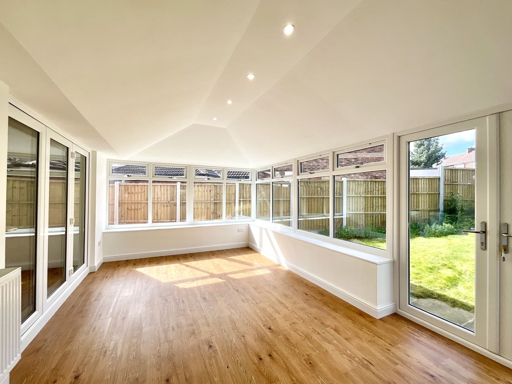 2nd reception/dining room