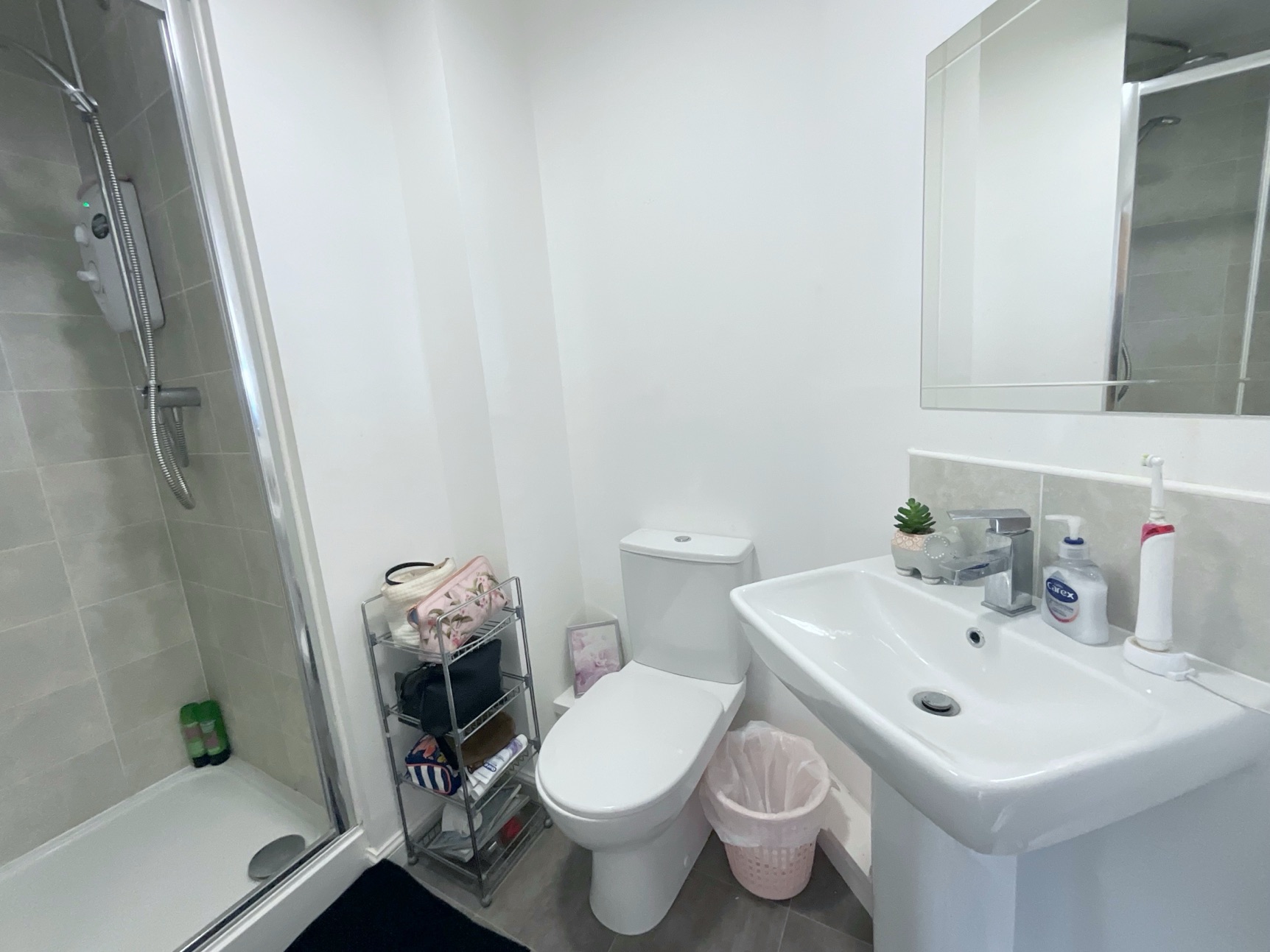 EN-SUITE
