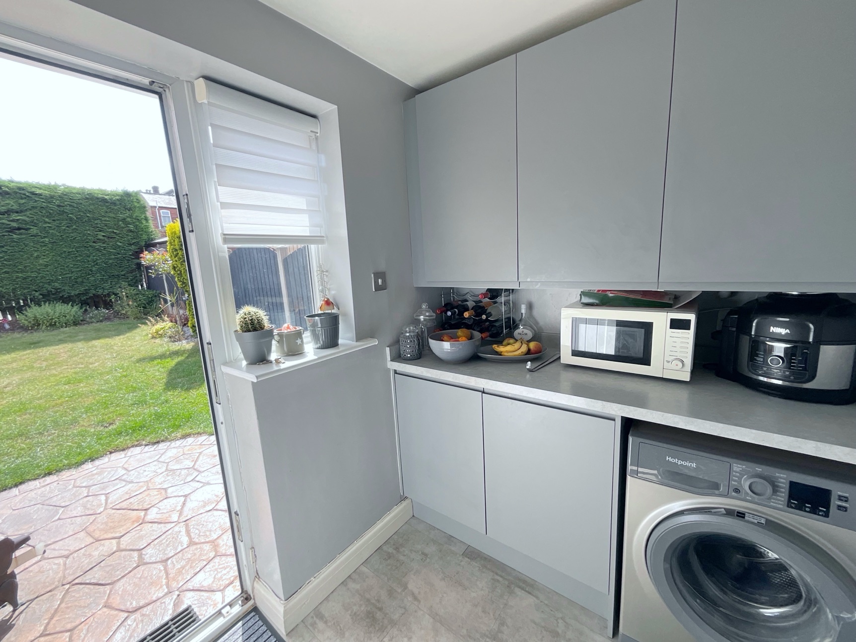 utility room 